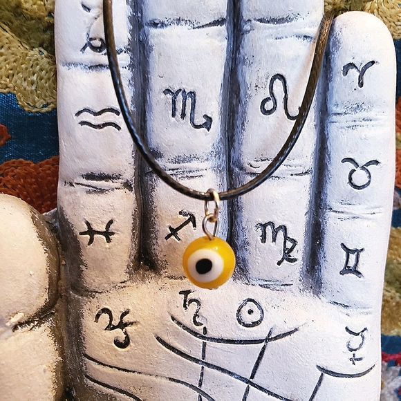 Evil Eye Pendant Necklace Yellow Murano Glass NWT - Picture 1 of 8
